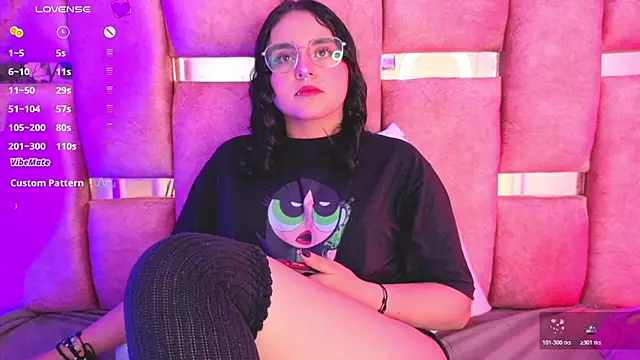 Snapshot of _Ambar-devon_ chatting on November 3, 2025, 1:00 am Ambar-devon online show from November 3, 2025, 1:00 am