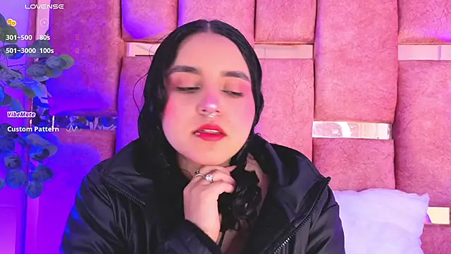 Snapshot of _Ambar-devon_ chatting on November 25, 2025, 7:03 pm Ambar-devon online show from November 25, 2025, 7:03 pm