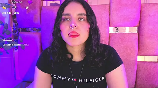 Snapshot of _Ambar-devon_ chatting on November 8, 2025, 6:55 pm Ambar-devon online show from November 8, 2025, 6:55 pm