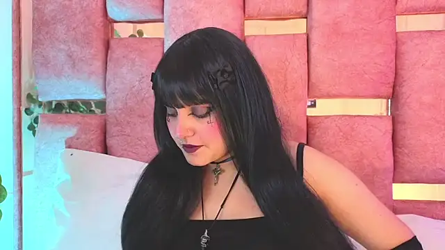 Snapshot of _Ambar-devon_ chatting on December 5, 2025, 7:12 pm Ambar-devon online show from December 5, 2025, 7:12 pm