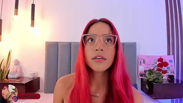 Scarlett Morgan  online show from October 9, 2025, 7:25 pm