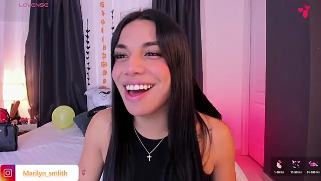 MarilynSmIith online show from October 9, 2025, 11:22 am