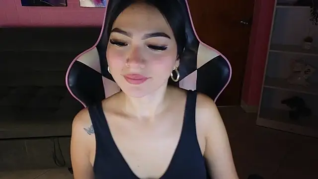 keity moon online show from May 7, 2026, 1:47 pm