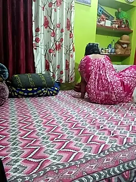 Snapshot of Payel-sharma chatting on February 18, 2025, 5:09 am Payel-sharma online show from February 18, 2025, 5:09 am