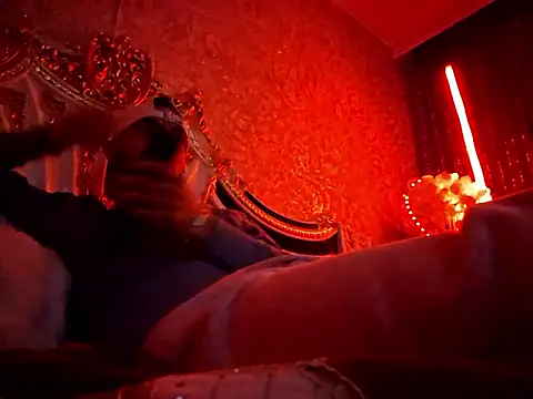 Snapshot of denisxlRo chatting on February 26, 2026, 4:07 pm denisxlRo online show from February 26, 2026, 4:07 pm