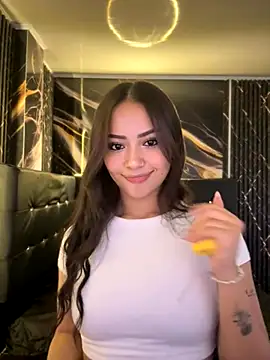 abbymnd online show from November 6, 2025, 7:29 pm