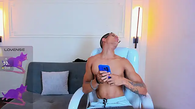 Paradise boy s online show from February 11, 2026, 5:35 pm