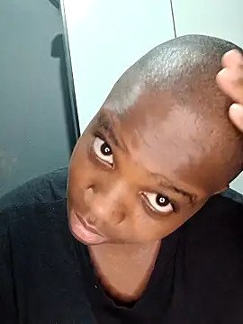 Bigchoccojugsxx online show from February 24, 2026, 7:26 pm