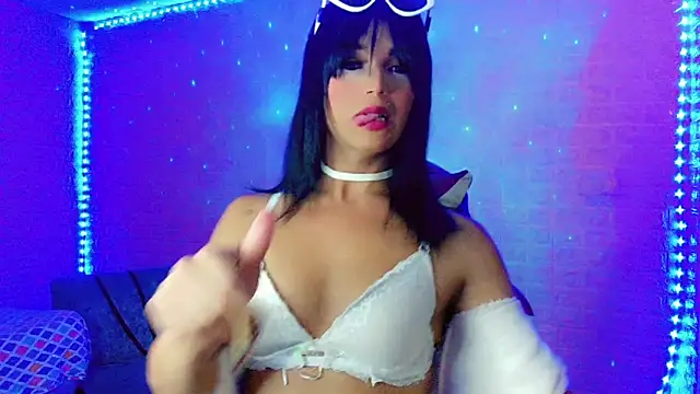 Ms-Zoehans online show from April 21, 2026, 1:42 am