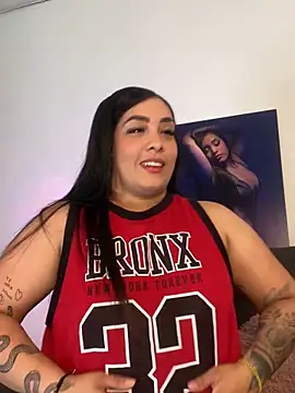 Snapshot of Sheeryl__ chatting on October 9, 2025, 6:19 pm Sheeryl online show from October 9, 2025, 6:19 pm