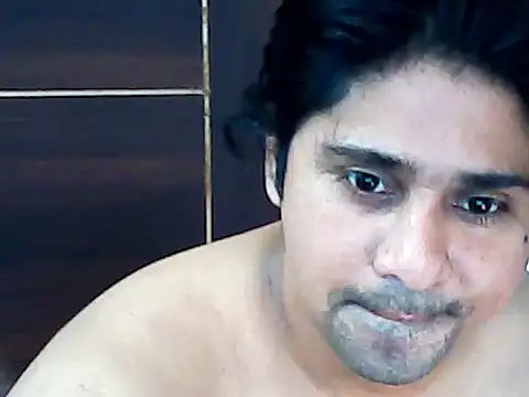 Snapshot of rockkohunterr chatting on September 20, 2025, 5:23 am rockkohunterr online show from September 20, 2025, 5:23 am