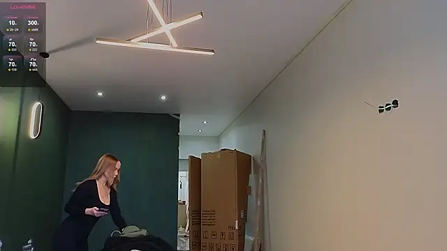 Snapshot of Emili1- chatting on January 8, 2026, 12:44 pm Emili1- online show from January 8, 2026, 12:44 pm