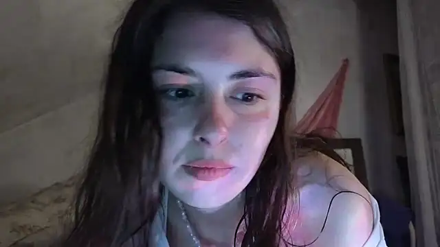 MAMA69LAMA online show from May 26, 2026, 11:47 pm