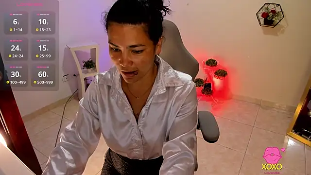 Snapshot of amelyaDreams chatting on December 3, 2025, 7:35 pm amelyaDreams online show from December 3, 2025, 7:35 pm