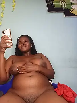 Snapshot of freaky_belle chatting on June 27, 2026, 12:49 am freaky belle online show from June 27, 2026, 12:49 am