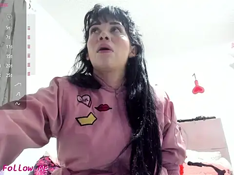 Snapshot of seduction_party chatting on October 4, 2025, 9:27 pm seduction party online show from October 4, 2025, 9:27 pm