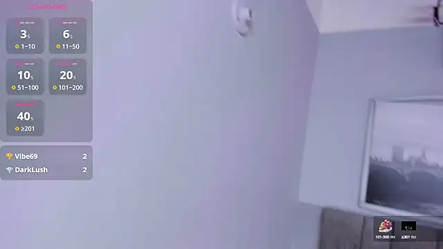 selene tylor  online show from October 15, 2025, 9:12 pm