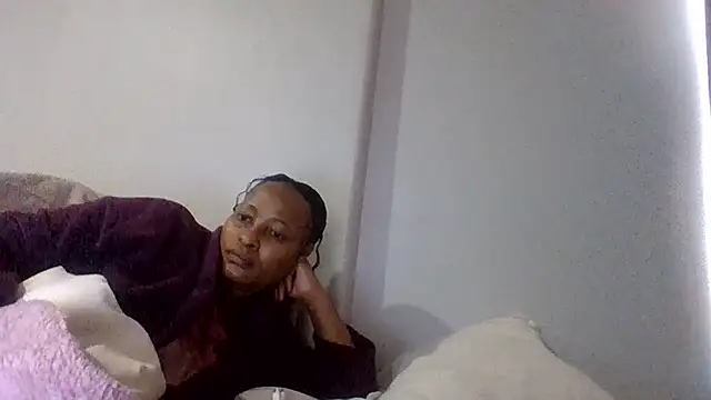 BabeAssXX online show from July 27, 2026, 5:36 am