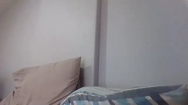 BabeAssXX online show from February 20, 2026, 5:26 am