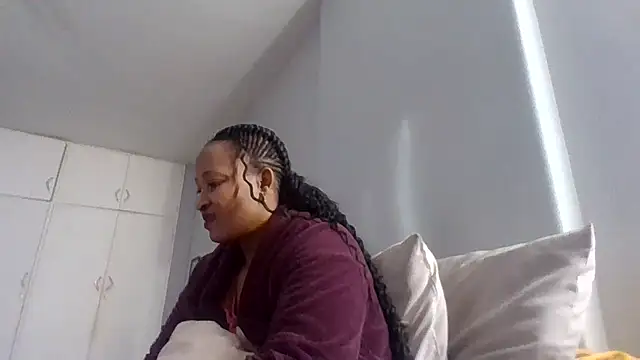 BabeAssXX online show from July 24, 2026, 1:29 pm