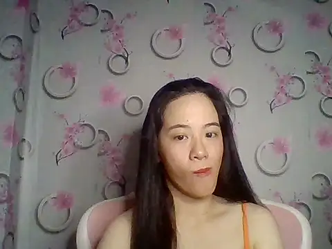 Snapshot of Nana-68 chatting on November 2, 2025, 2:00 pm Nana-68 online show from November 2, 2025, 2:00 pm