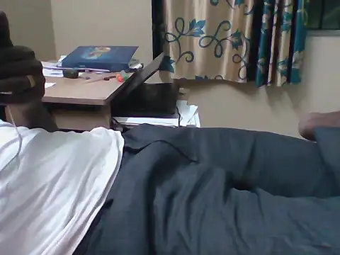 Snapshot of bas1cooks chatting on October 9, 2025, 4:51 pm bas1cooks online show from October 9, 2025, 4:51 pm