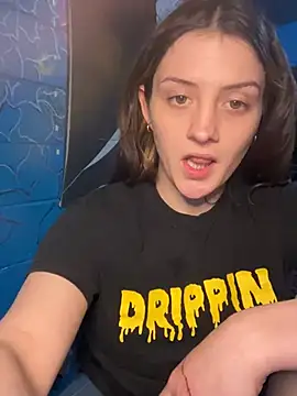 emilysue1 online show from February 22, 2025, 11:13 am