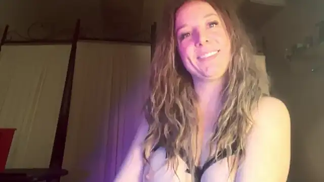 MonroeLoves online show from February 12, 2026, 8:36 am