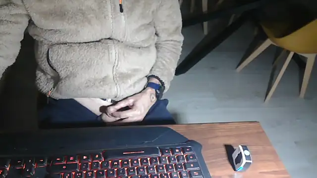 Adri gard online show from March 20, 2026, 8:54 pm