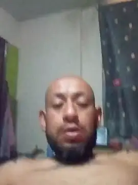 Snapshot of pineda1689 chatting on October 30, 2025, 8:06 pm pineda1689 online show from October 30, 2025, 8:06 pm