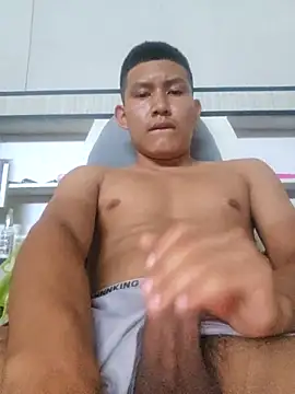 Snapshot of YAMPIER055 chatting on November 28, 2025, 9:37 pm YAMPIER055 online show from November 28, 2025, 9:37 pm