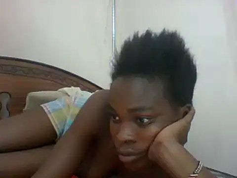 sexxyqueenn22 online show from December 11, 2024, 6:20 pm