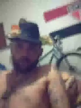 Snapshot of Leonpicudo chatting on December 10, 2024, 5:28 am Leonpicudo online show from December 10, 2024, 5:28 am