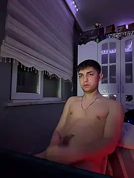 18yearsoldpenis online show from January 17, 2025, 10:34 pm