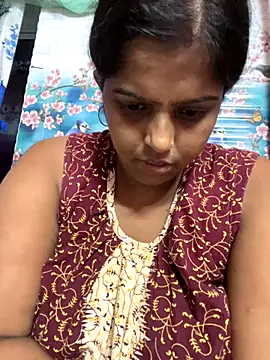 Beauty-queen online show from October 8, 2025, 10:28 am