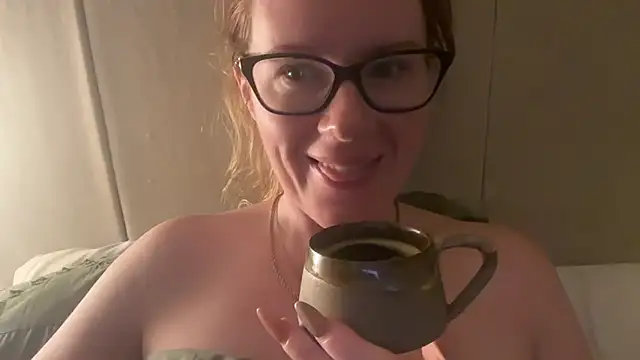 redheadrosie69 online show from September 24, 2025, 4:41 am