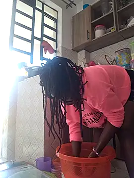 Hotfirespicegiri245 online show from September 25, 2025, 8:20 am