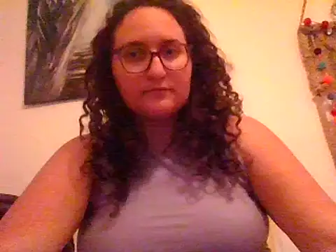 juicyrubies online show from March 16, 2025, 3:17 pm