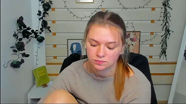 Snapshot of Josephine_Kiss chatting on May 3, 2026, 1:15 pm Josephine Kiss online show from May 3, 2026, 1:15 pm