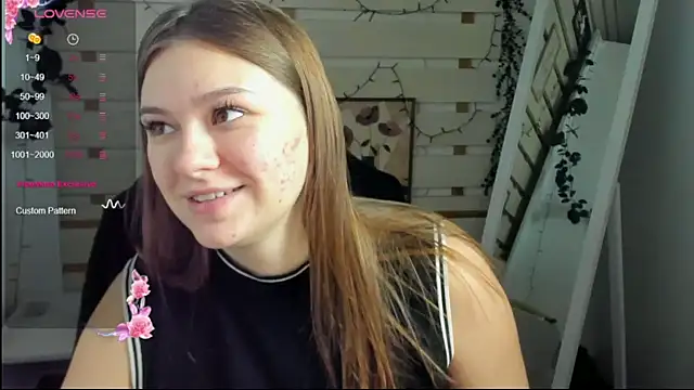 Snapshot of Josephine_Kiss chatting on April 8, 2026, 11:44 am Josephine Kiss online show from April 8, 2026, 11:44 am