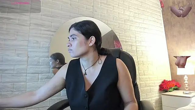 Snapshot of sussy__stone chatting on July 14, 2026, 12:00 pm sussy stone online show from July 14, 2026, 12:00 pm