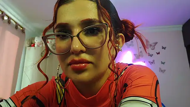 caroline jonson online show from May 28, 2026, 2:01 pm