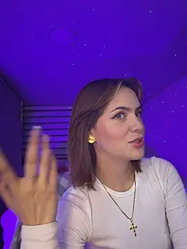 Lorraine Leon online show from February 10, 2026, 3:38 am