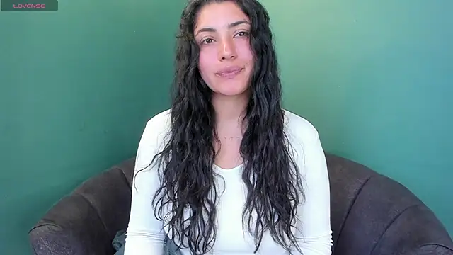 Snapshot of Danna_777_ chatting on December 15, 2025, 7:09 pm Danna 777 online show from December 15, 2025, 7:09 pm