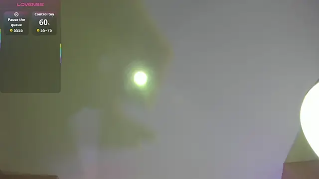 Snapshot of Danna_777_ chatting on November 25, 2025, 9:26 pm Danna 777 online show from November 25, 2025, 9:26 pm