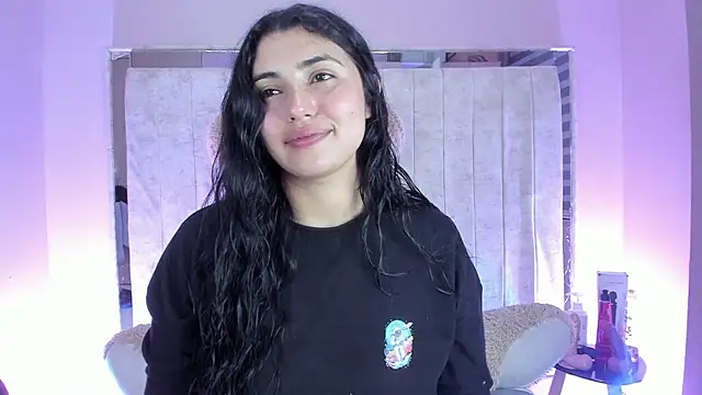 Snapshot of Danna_777_ chatting on November 28, 2025, 1:39 am Danna 777 online show from November 28, 2025, 1:39 am