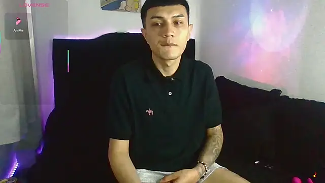 Snapshot of Tifanny_Sweett chatting on February 28, 2026, 9:14 pm Tifanny Sweett online show from February 28, 2026, 9:14 pm