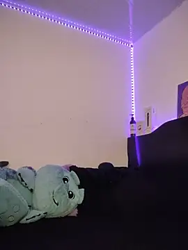 Snapshot of Tifanny_Sweett chatting on November 13, 2025, 4:49 am Tifanny Sweett online show from November 13, 2025, 4:49 am