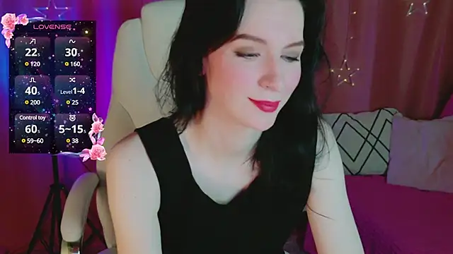 Snapshot of AndreaAshton chatting on December 31, 2024, 5:07 pm AndreaAshton online show from December 31, 2024, 5:07 pm