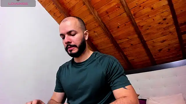 Tom Bailey online show from March 23, 2026, 12:49 pm